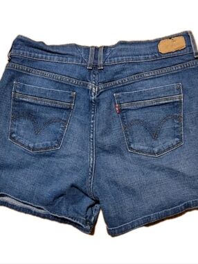 Levi's Women's Shorts Size 10 Blue Jean Denim Short Shorts Y2k Tomato Girl